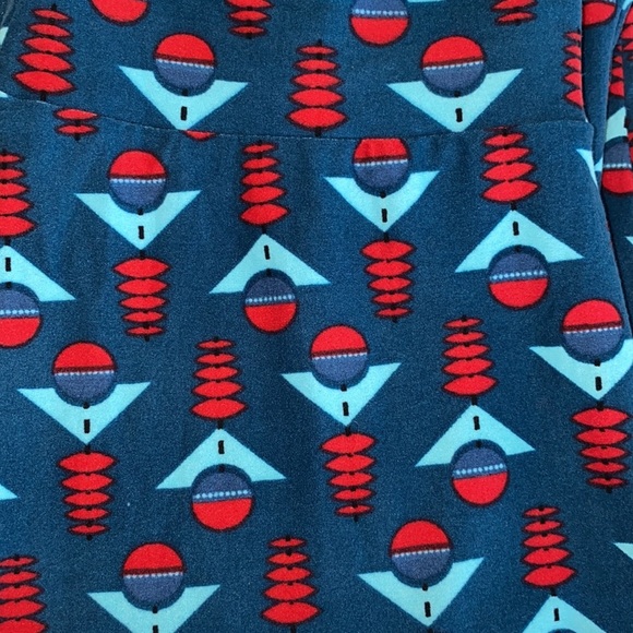 LuLaRoe legging bundle with 4 pieces size OS - Picture 5 of 12